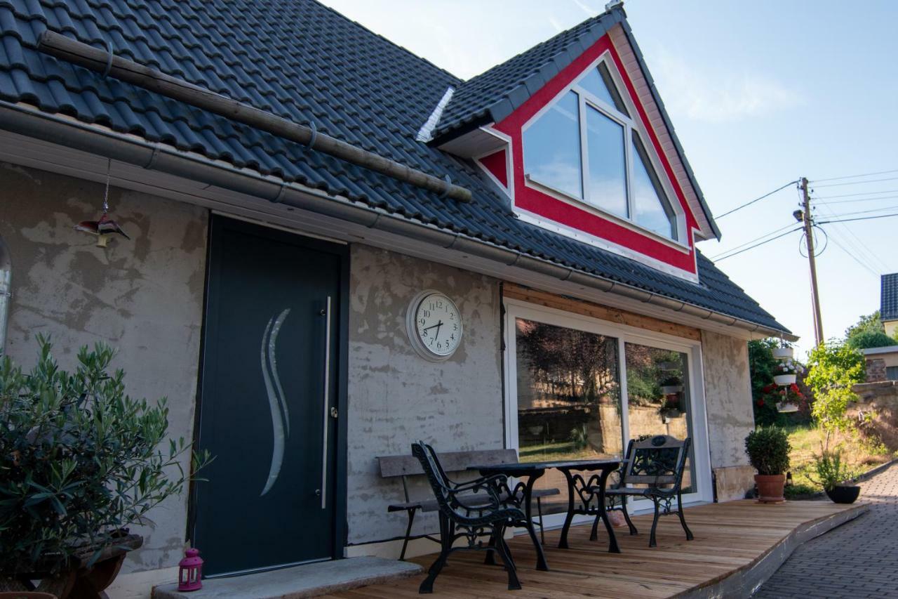 Ferienhaus Goermer Mit Wasserbett Schmölln Extérieur photo