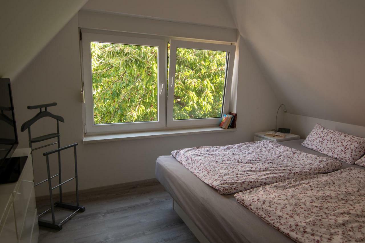 Ferienhaus Goermer Mit Wasserbett Schmölln Extérieur photo