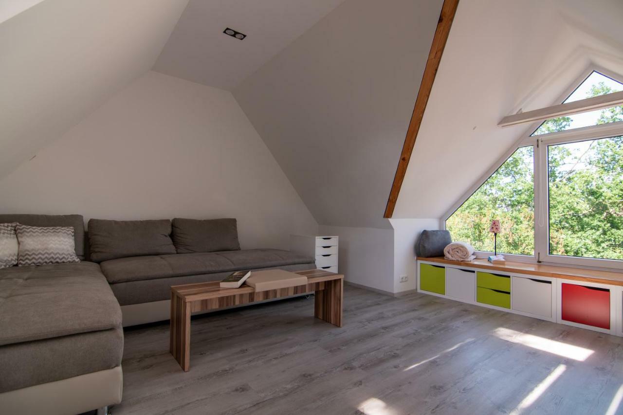 Ferienhaus Goermer Mit Wasserbett Schmölln Extérieur photo